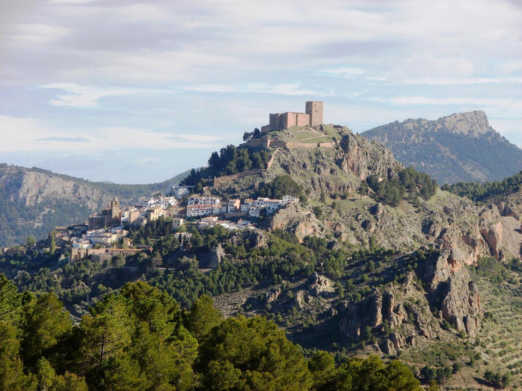 Apartamentos Sierra De Segura セグラ・デ・ラ・シエラ エクステリア 写真
