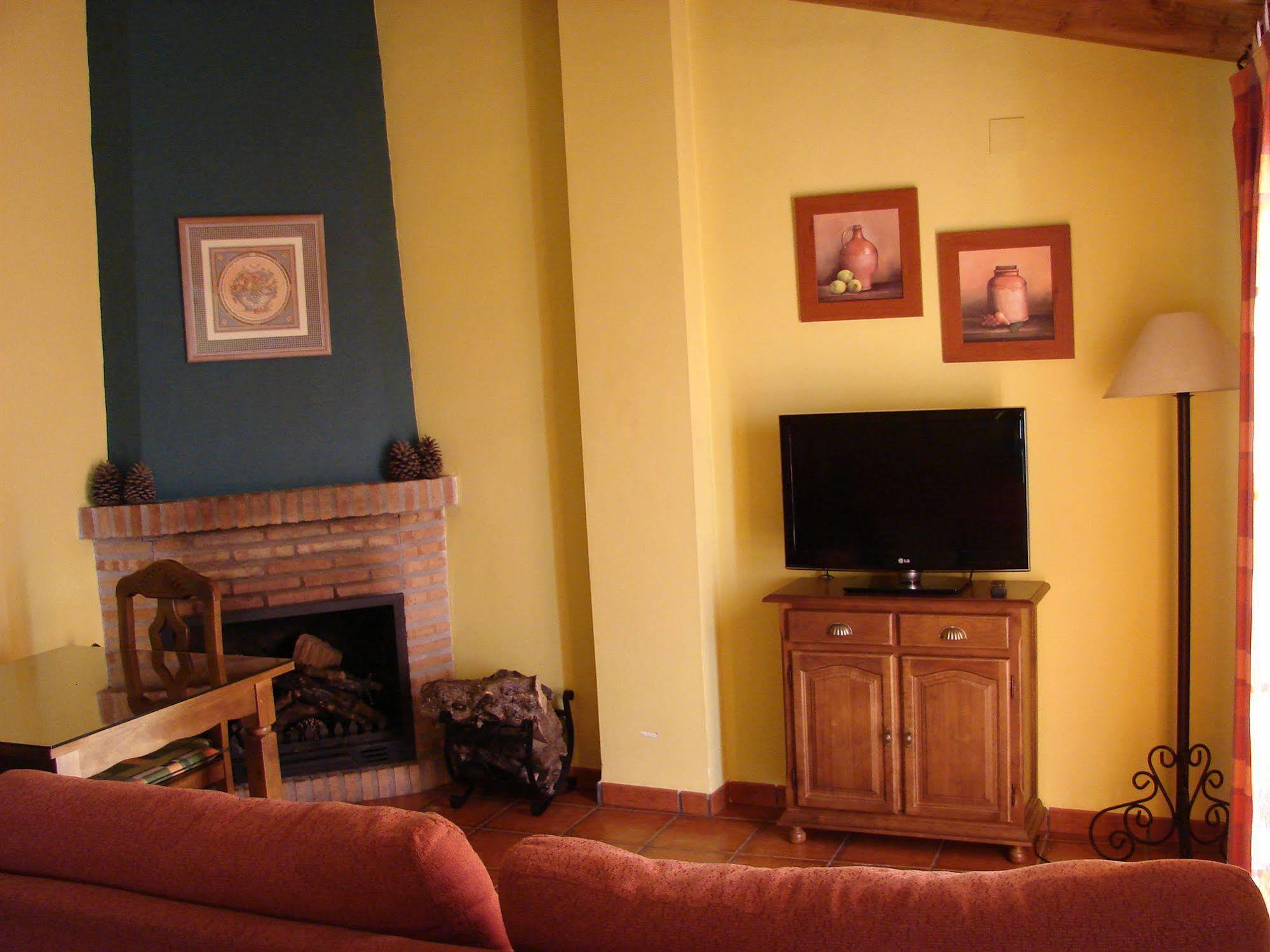 Apartamentos Sierra De Segura セグラ・デ・ラ・シエラ エクステリア 写真