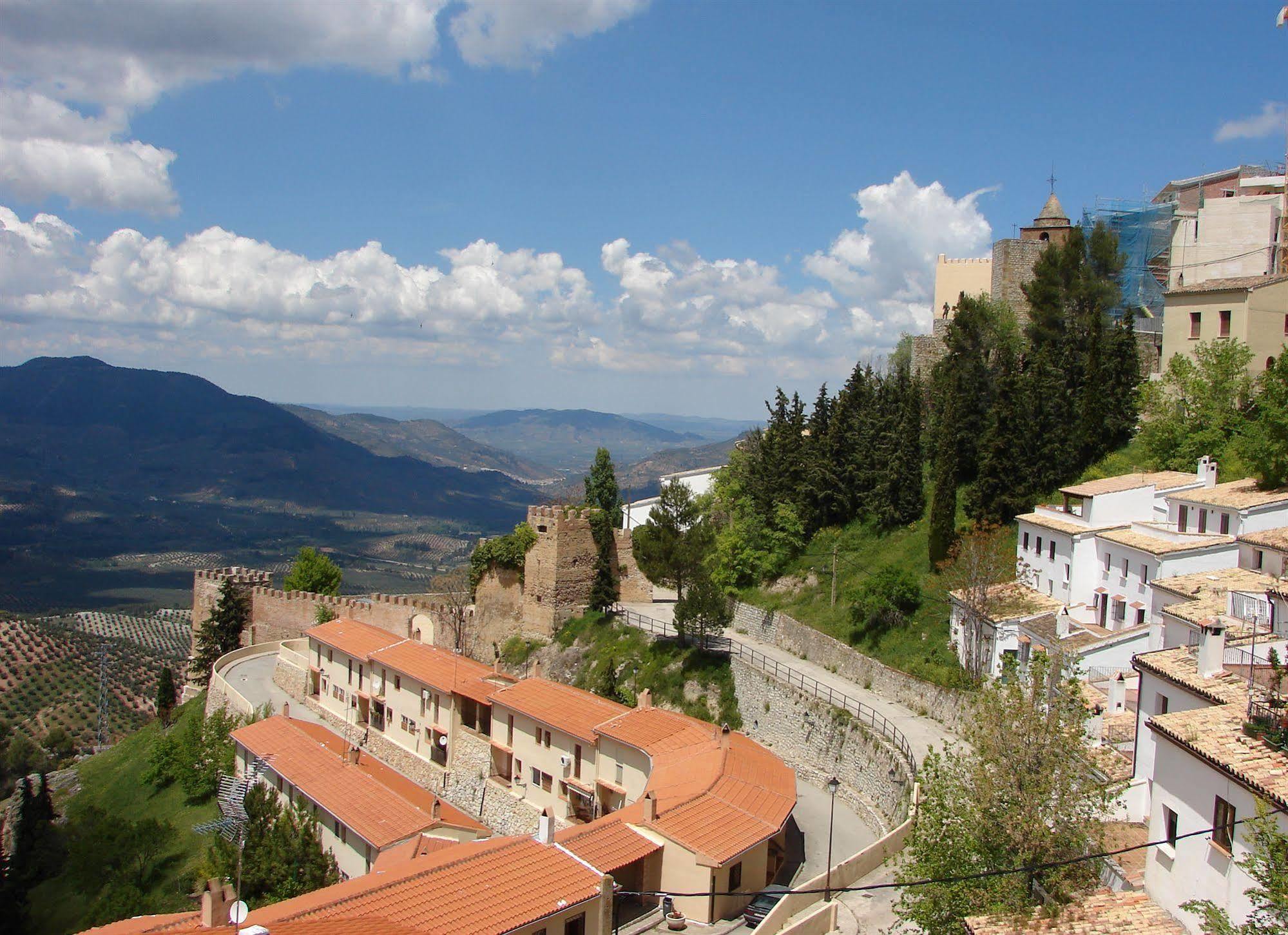 Apartamentos Sierra De Segura セグラ・デ・ラ・シエラ エクステリア 写真
